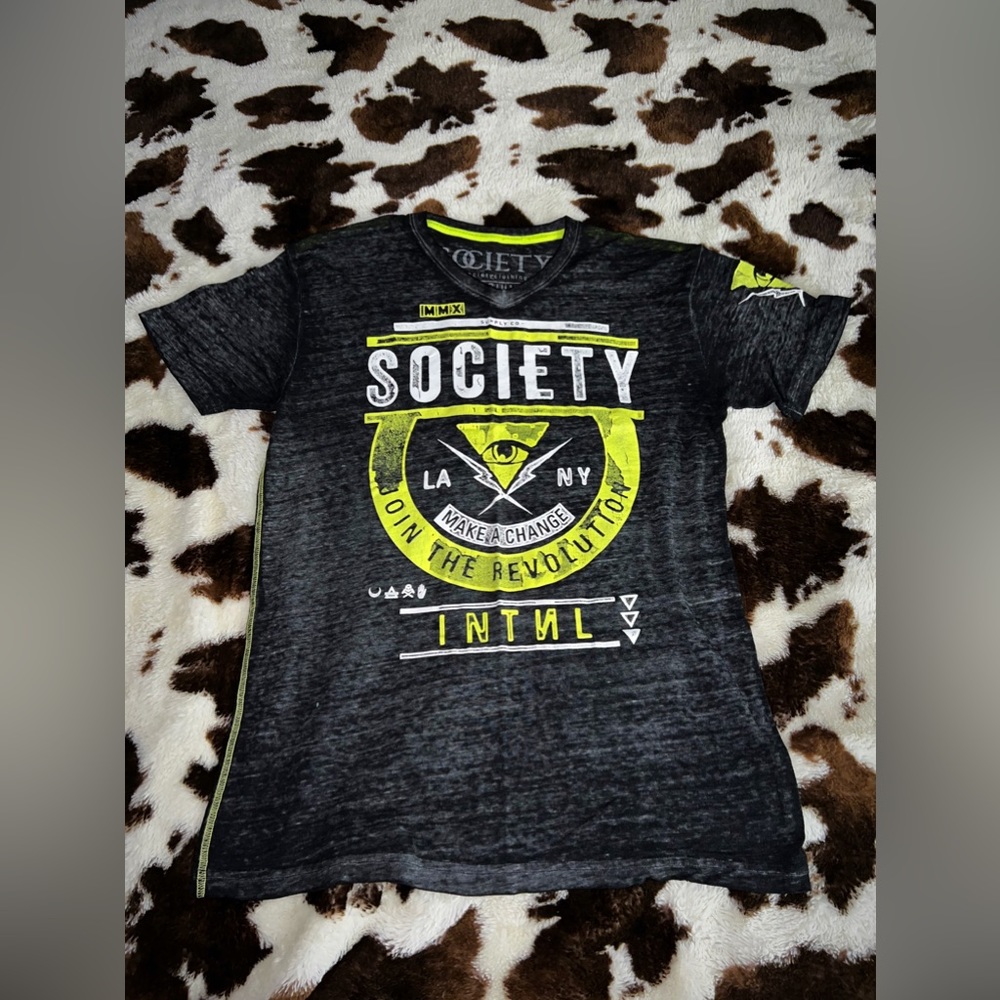 Men’s Buckle Shirt